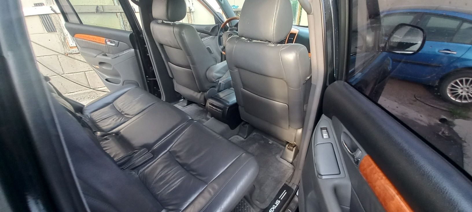 Лексус gx470 2005