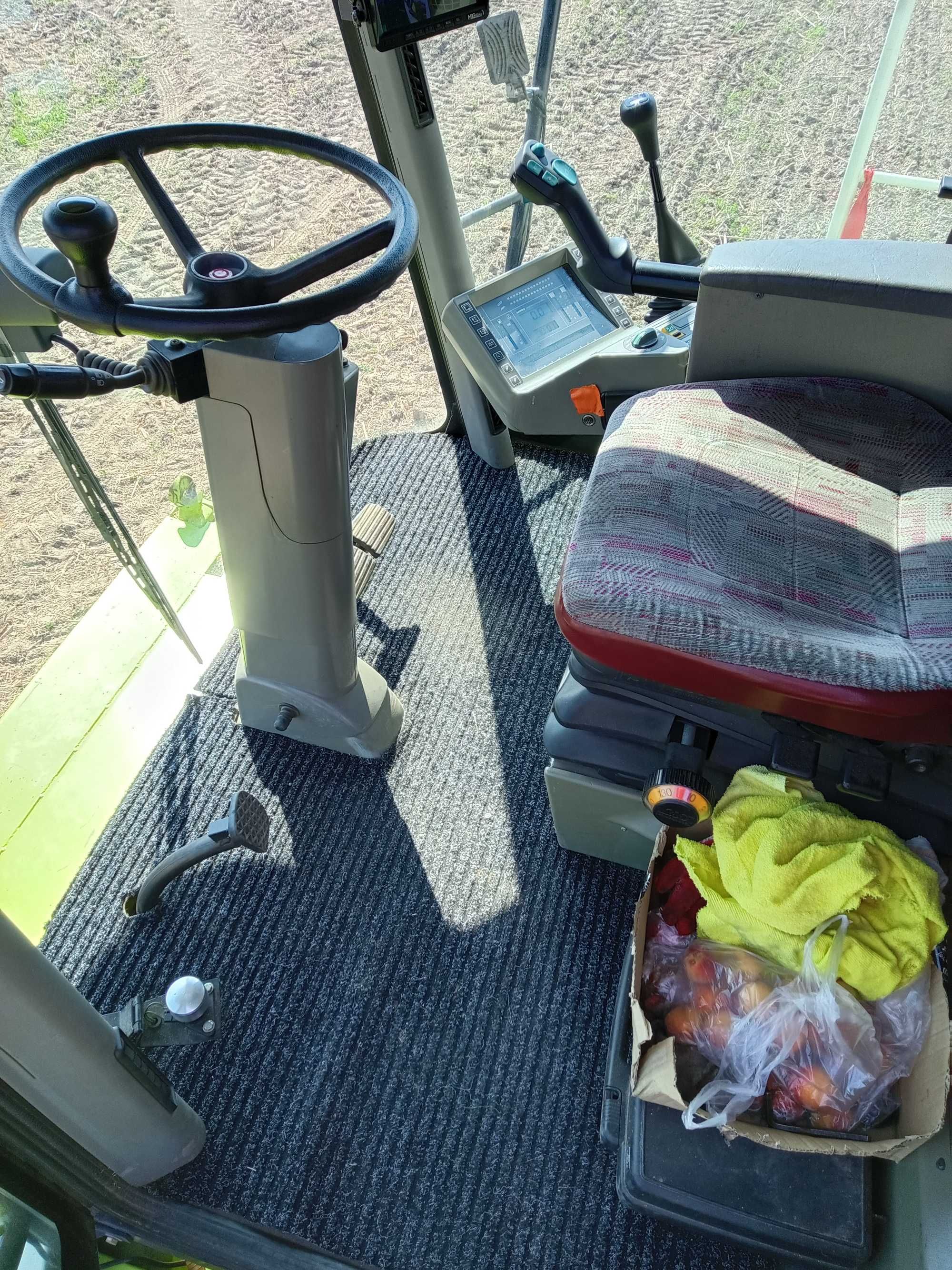 Sprzedam Claas Lexion 420 ze stołem do rzepaku