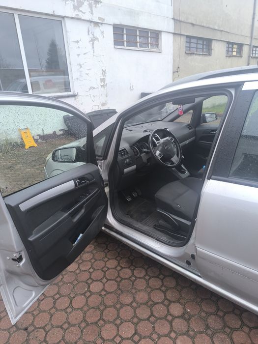 Opel Zafira B 1.9