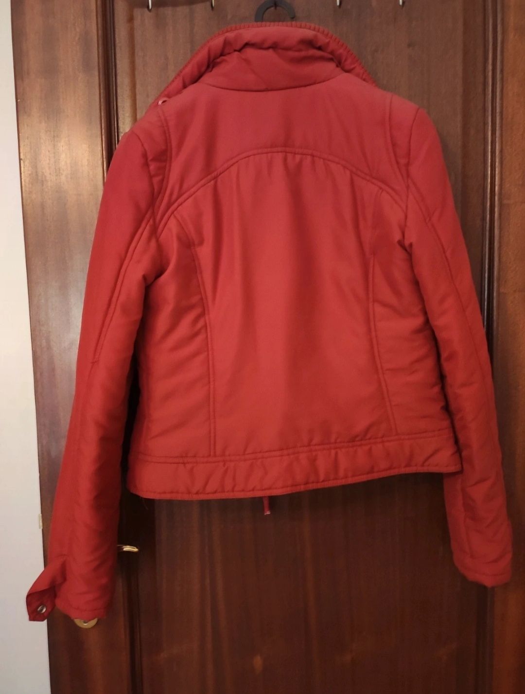 Casaco Vermelho Stradivarius