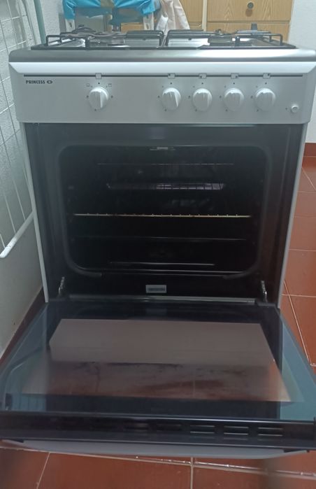 Fogão Princess - ótimo estado