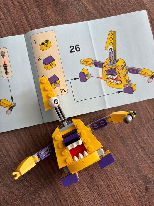 LEGO Mixels Jamzy # 41560
(Cartoon Network)
Idades 6+
70 peças