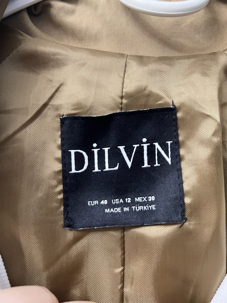 Тренч оверсайз від Dilvin