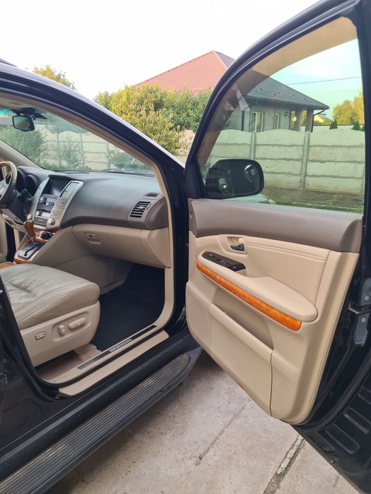 Продам Лексус РХ 350