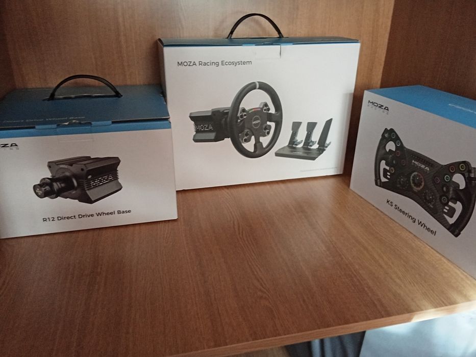 MOZA R12 V2 and KS Bundle+Cockpit