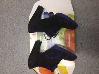 Sapatos - marca Desigual - Tam 38-Cor Azul Marinho