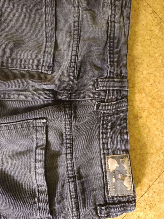 Spodnie jeansowe chłopięce rozmiar 140 Reserved