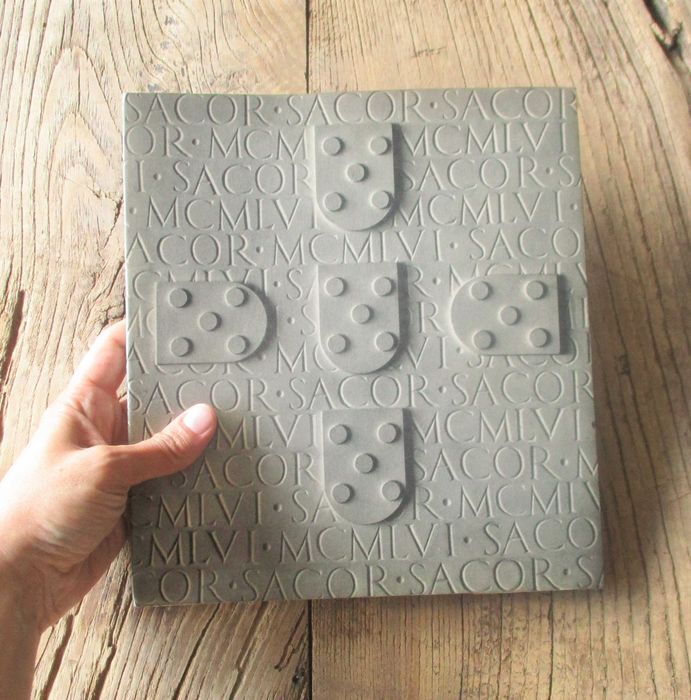 Raro Livro SACOR Refinaria de Cabo Ruivo Lisboa 1957