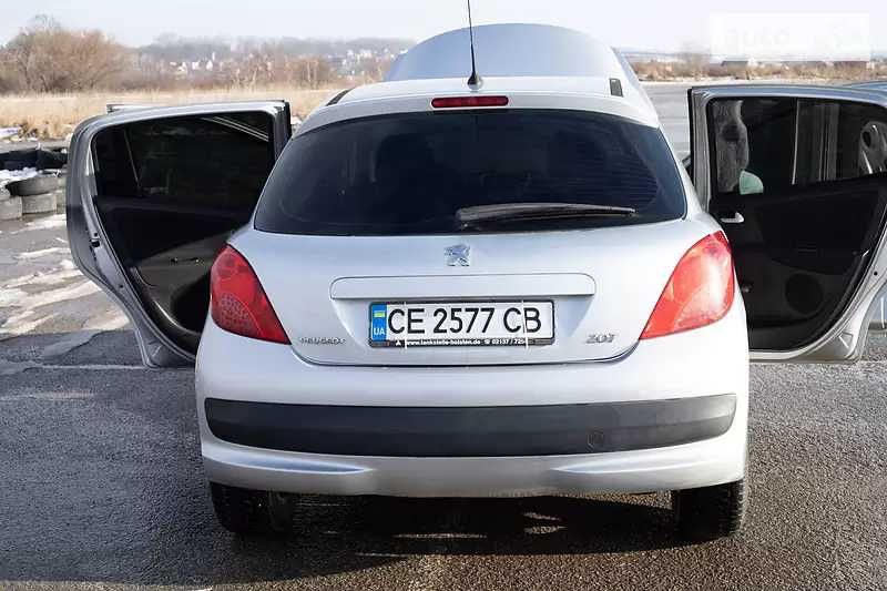 Продам Peugeot 207 2008