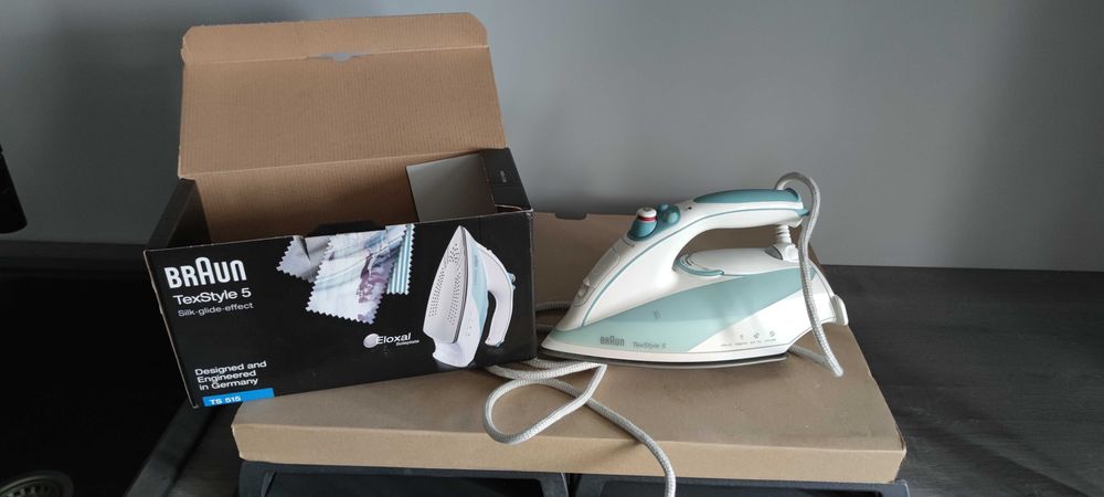 Утюг Braun в хорошем состоянии