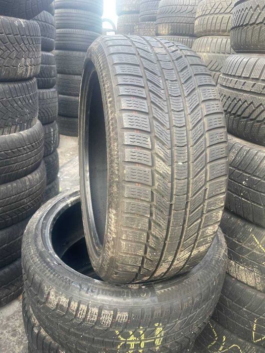 Continental 225/40R18