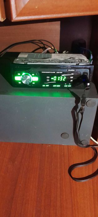 Автомагнітола CELSIOR CSW-102G (зеленая)