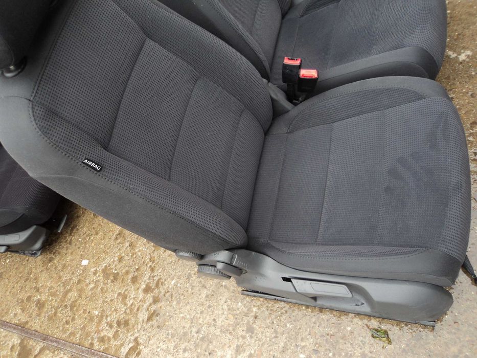 VW Гольф 6+ Гольф 5+ джетта рекаро спорт  сидіння ваз бмв ауді шкода