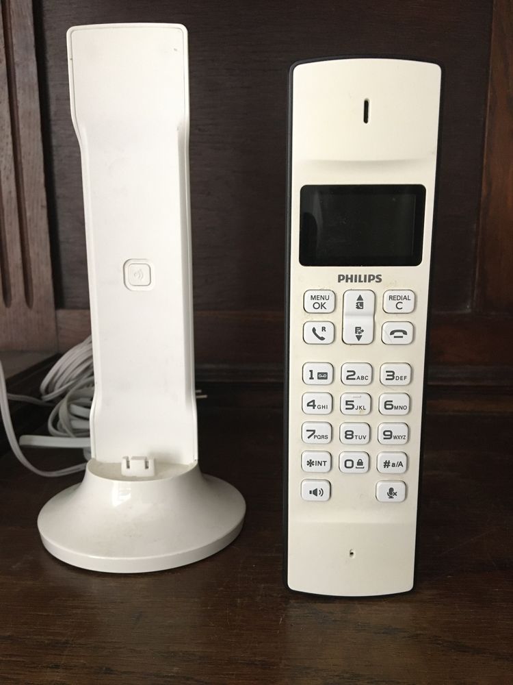 Telefone Philips M330