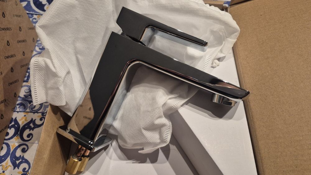 Bateria umywalkowa Omnires Parma chrom NOWA