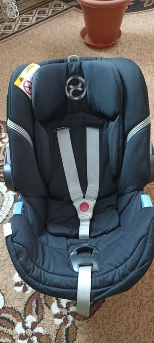 Автокрісло Cyberx  ATOM 4