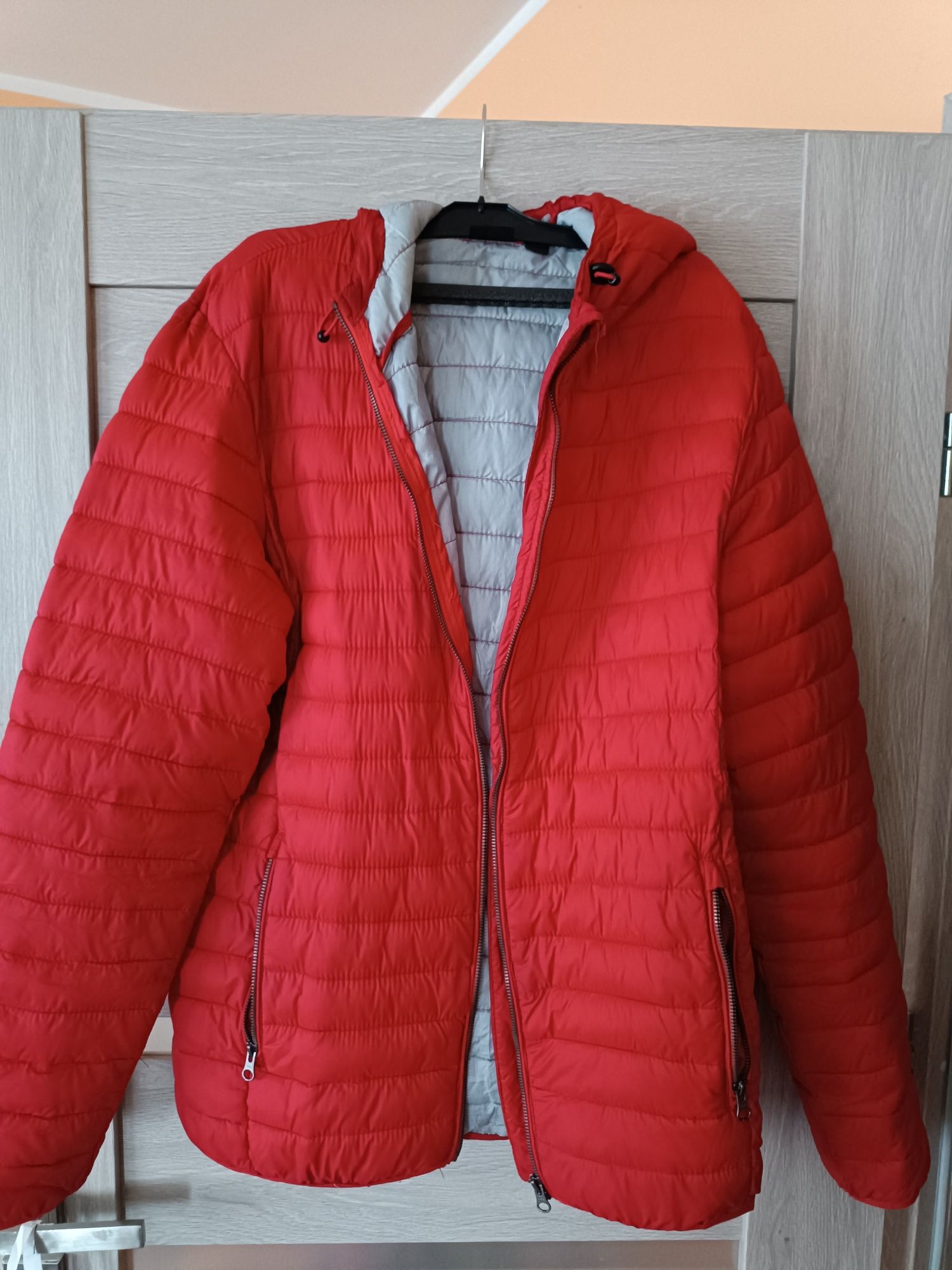 Kurtka damska przejściowa rozm. L/XL / wyjątkowo długie rękawy