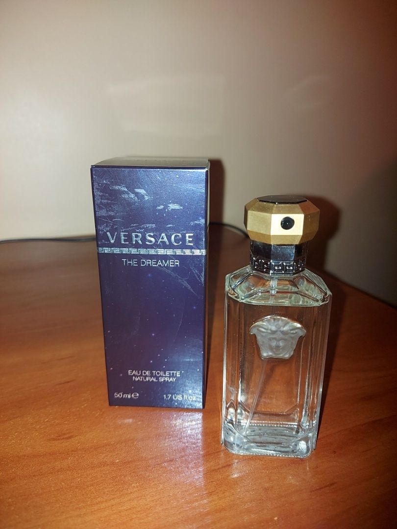 Caron, Quorum,Versace The Dreamer, Histories de Parfums