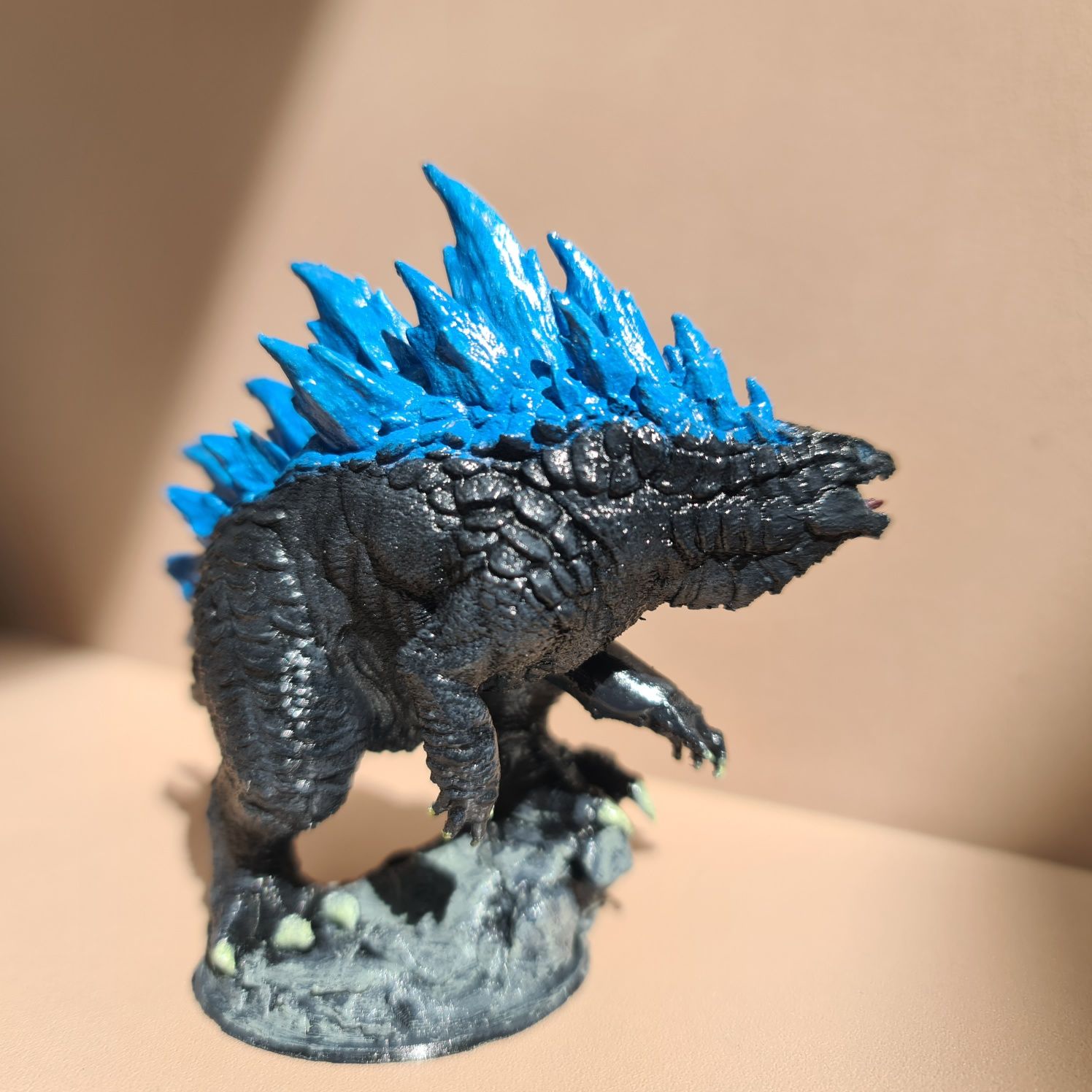 Figurka Godzilla