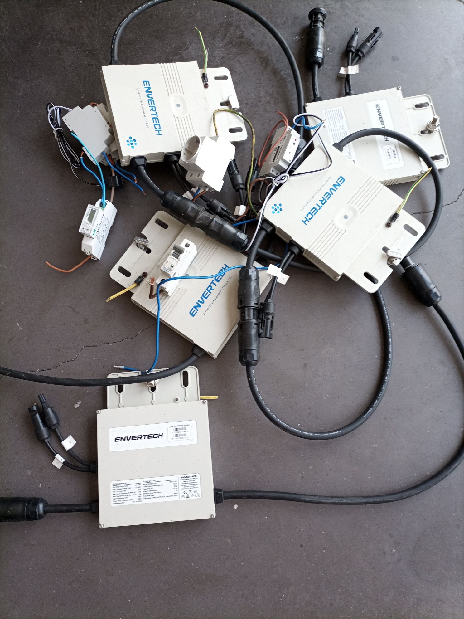 Micro inversores