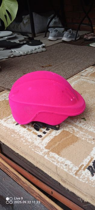 Kask rowerowy damski rozmiar M,52-56cm