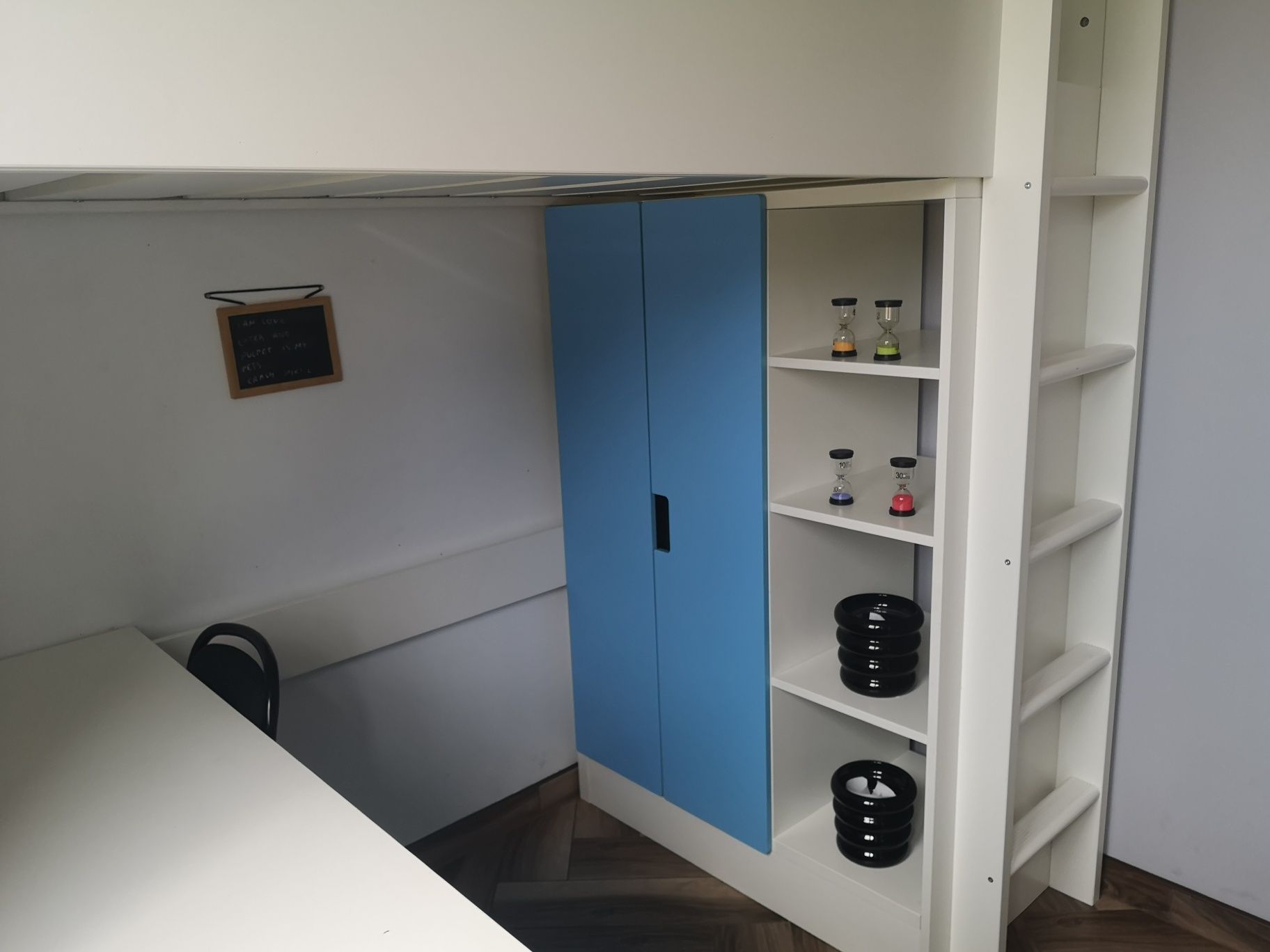Antresola, łóżko piętrowe IKEA stuva