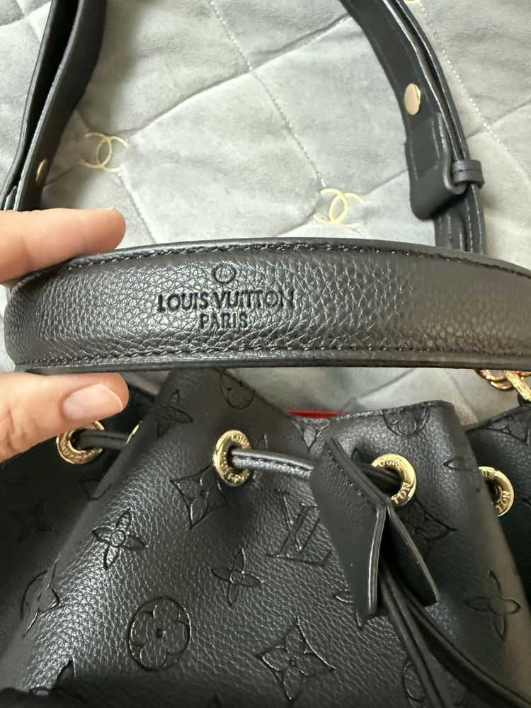 Жіноча сумка Louis Vuitton