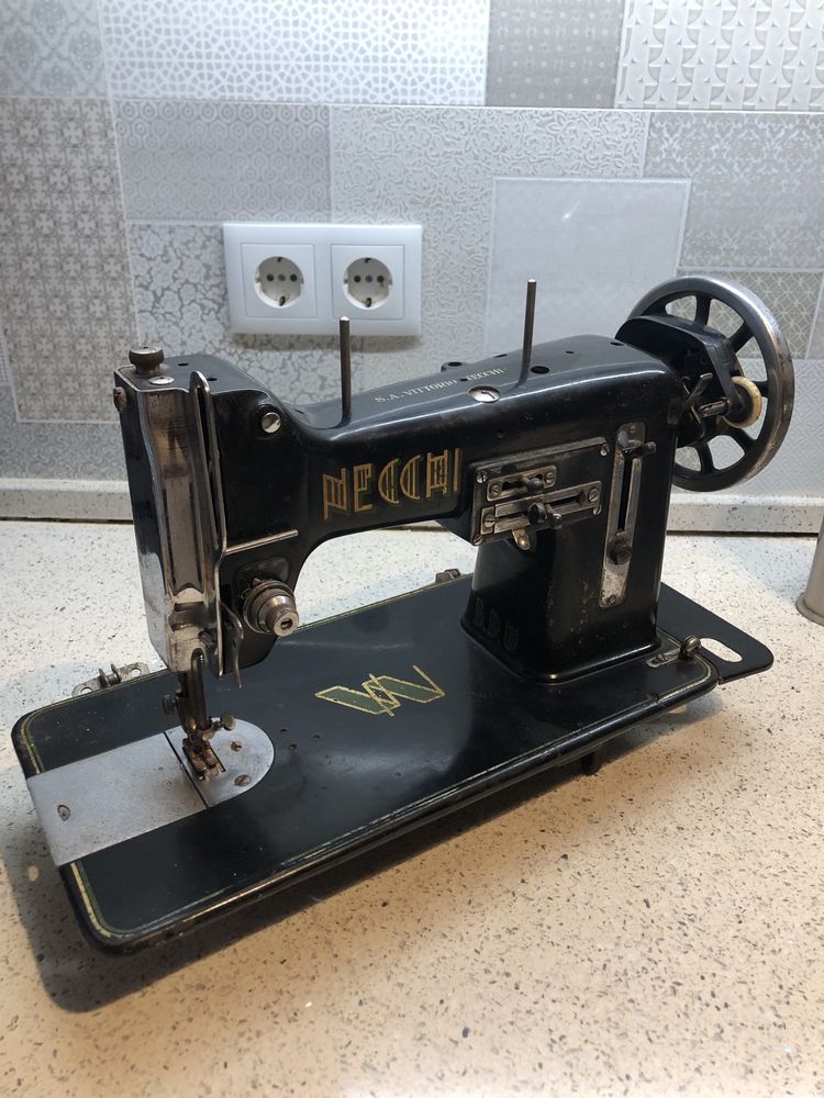 Maquina de costura
