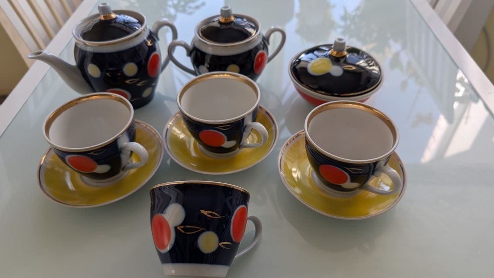 Чайний сервіз "Вогні цирку" Полонне, 60 р.