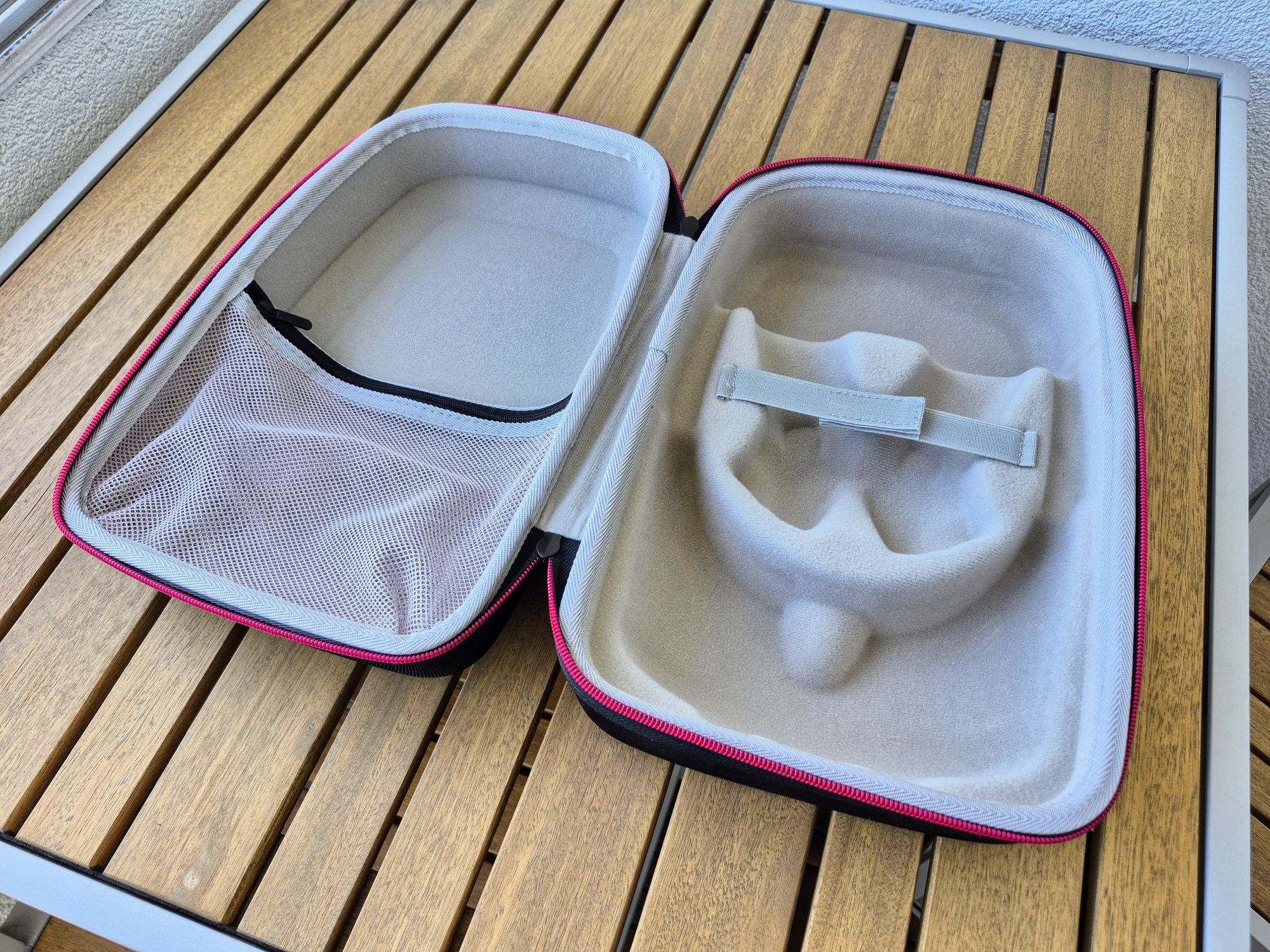 Etui do gogli VR Meta Quest 3