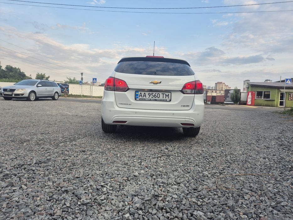Продам Шевроле Круз