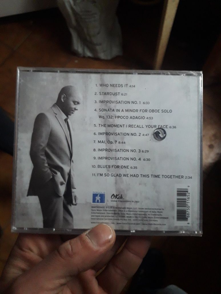 Płyty cd i DVD nowe folią sprzedam wszystko