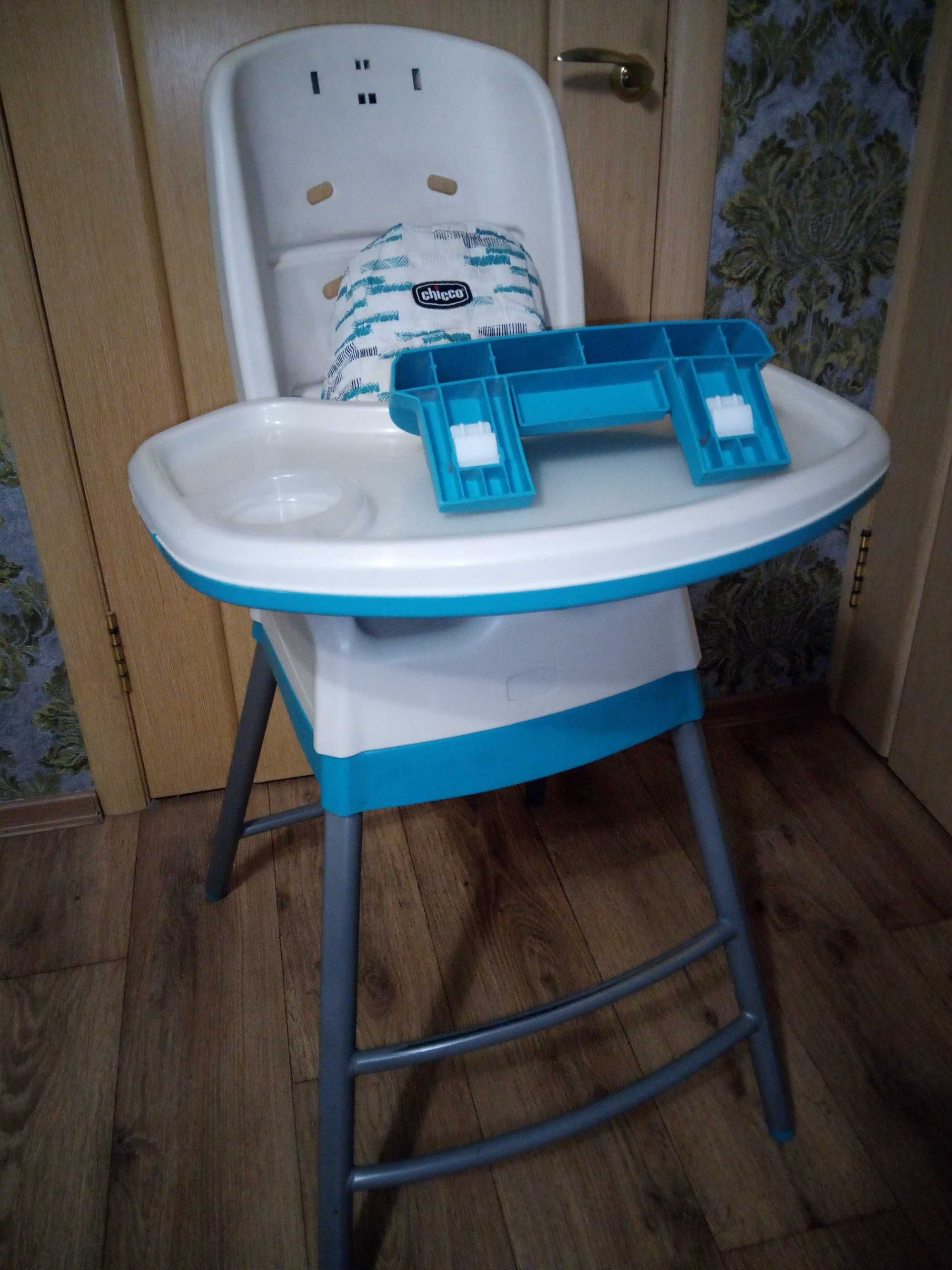 Стол для кормления Chicco, стілець для годування немовлят