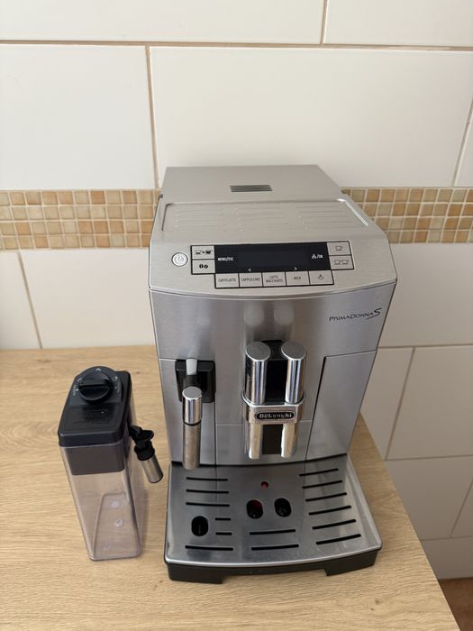 Máquina de cafe Delonghi