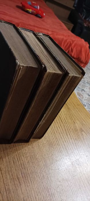 Брэм А.Э. Жизнь животных Брэма . В 3 томах. Издательство Просвещение