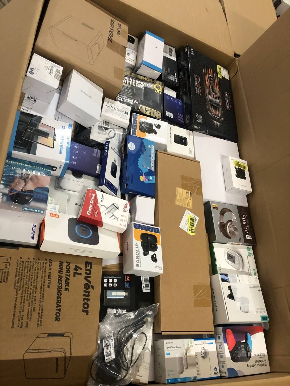 Палети на опт ___ Amazon