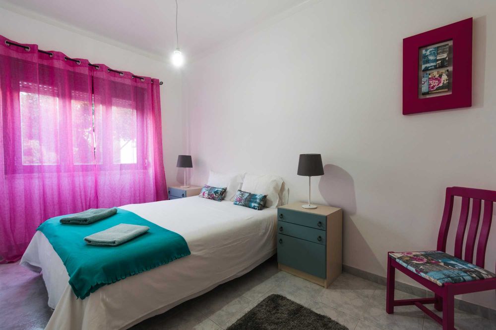 Quartos para arrendamento mensal na Portela de Sintra