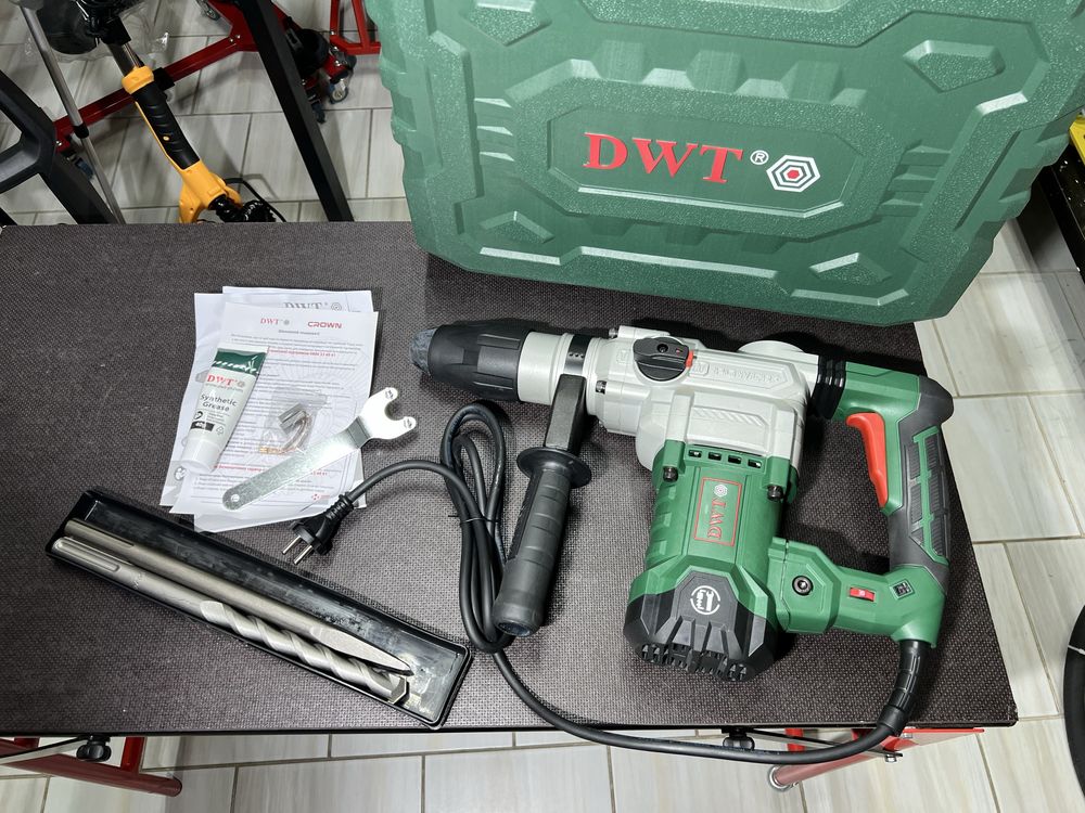 Перфоратор DWT BH16-42 VB BMC SDS-Max 1600 Вт 9 Дж