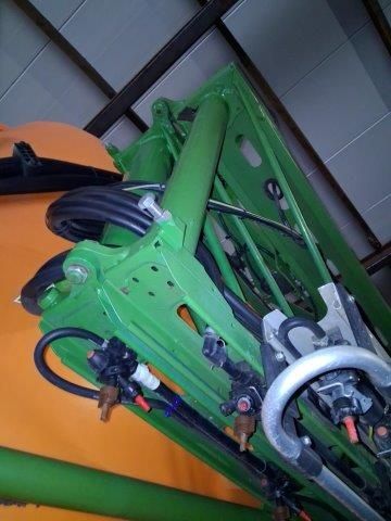 Opryskiwacz przyczepiany Amazone ux  6200