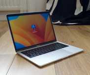 Macbook Pro A1708 - 8GB RAM / 256 GB SSD - Silver
