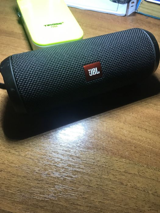 Колонка jbl flip 3