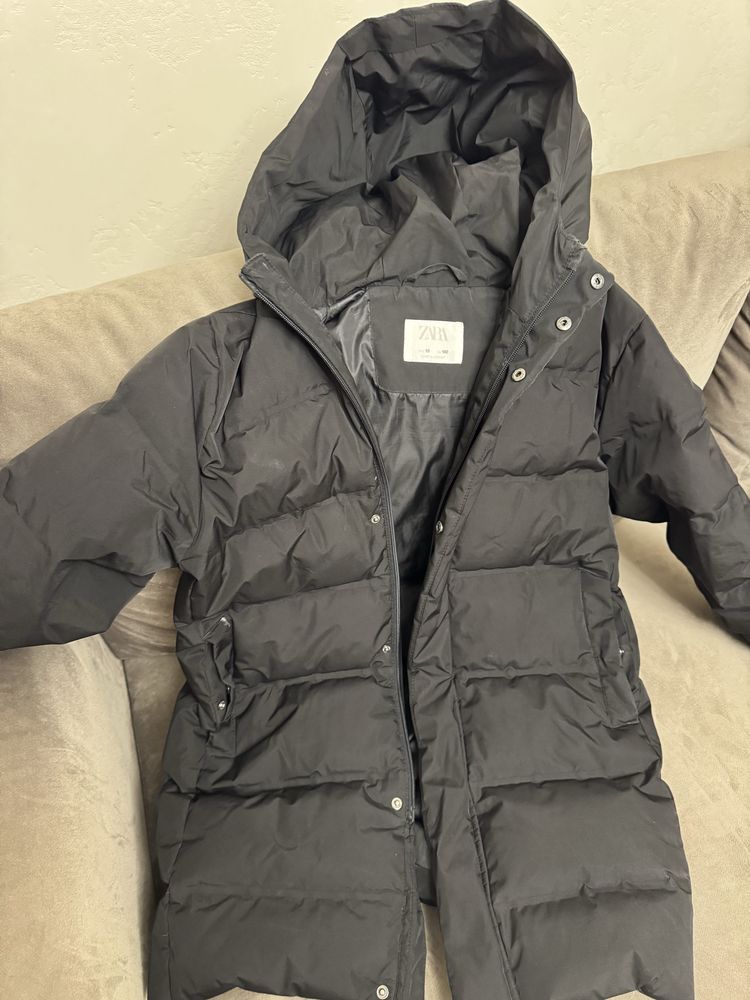 Продам пуховик zara