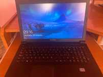 kompletny zestaw: laptop, klawiatura, mysz,chłodzenie dla laptopa,OPIS