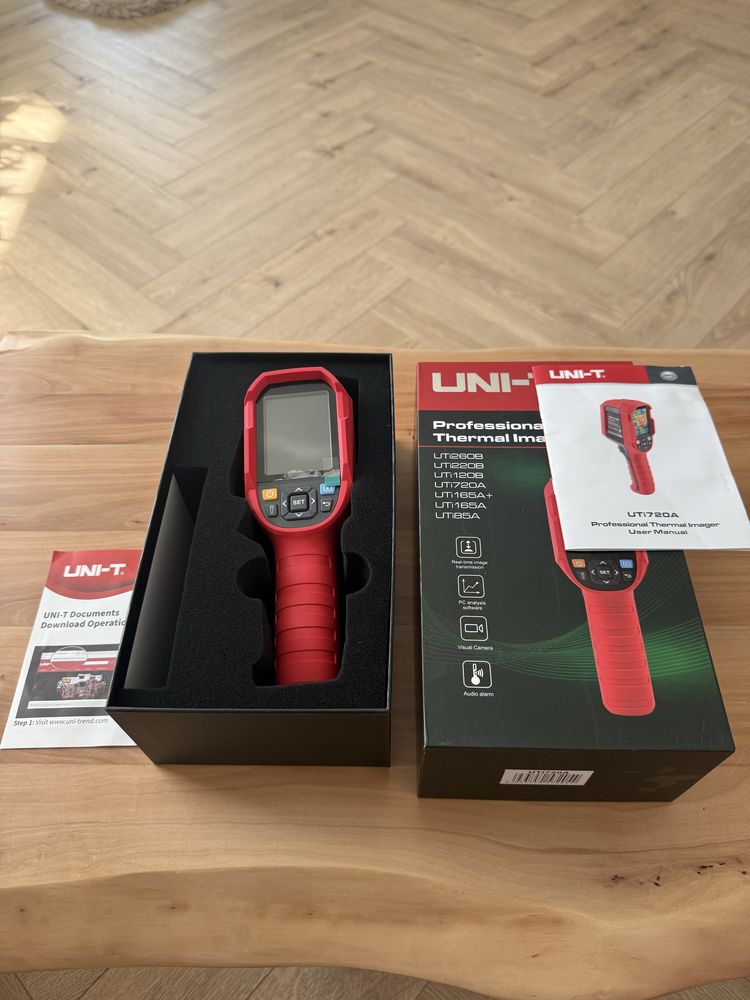 Kamera termowizyjna UNIT UTi720A