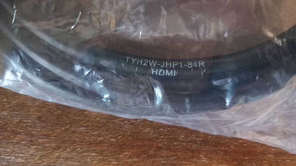 Кабель для монітору VGA, HDMI.