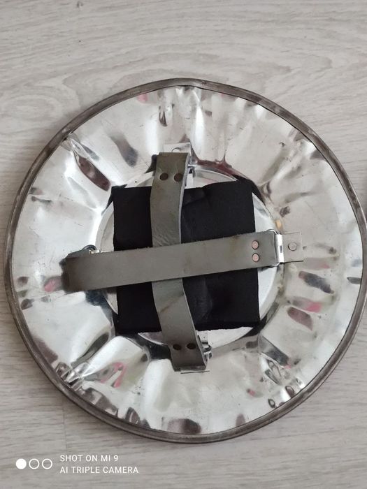 Показова грузинська танцювальна зброя