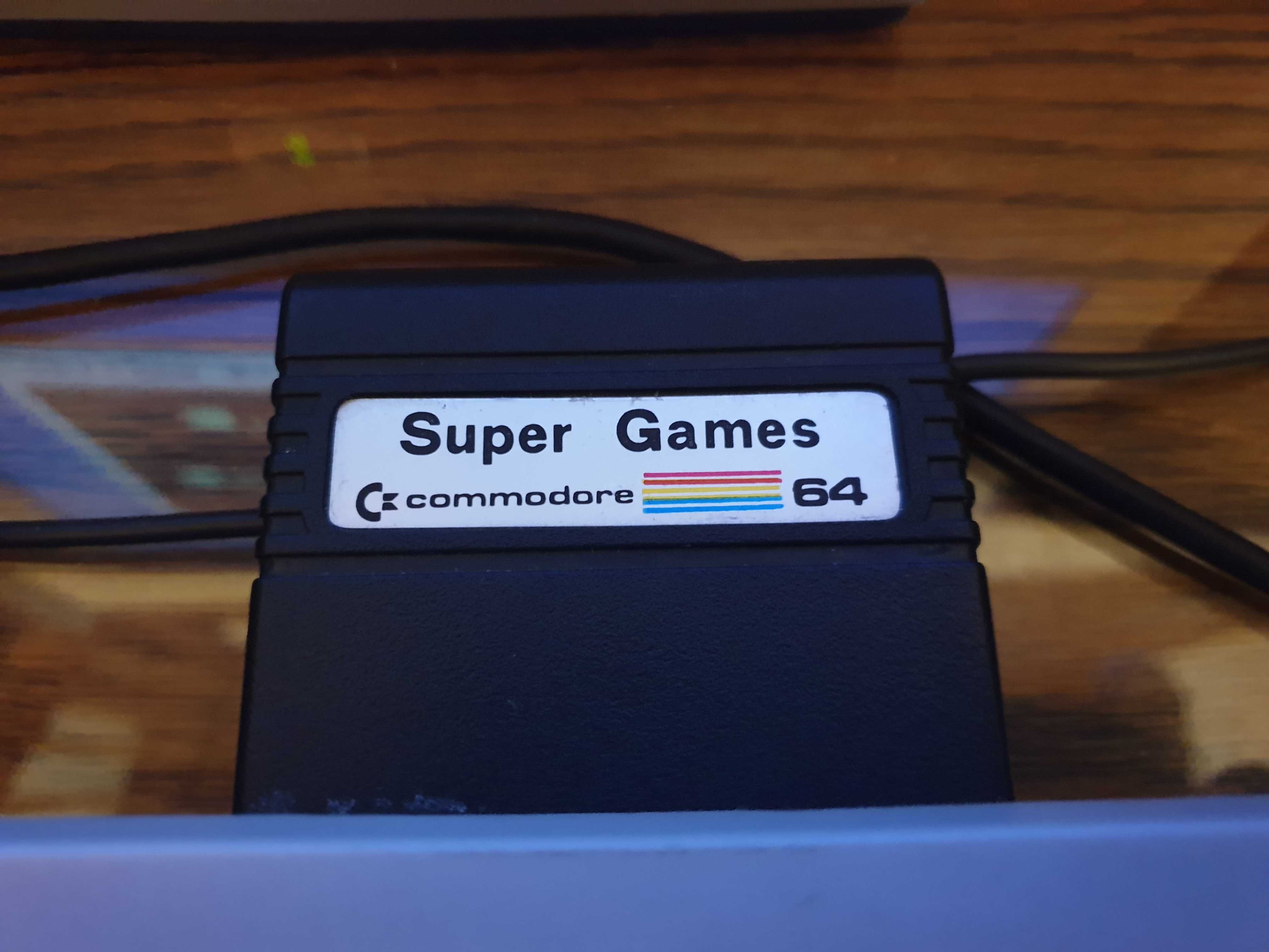 Kartridż Commodore 64 128 Super Games 3 gry