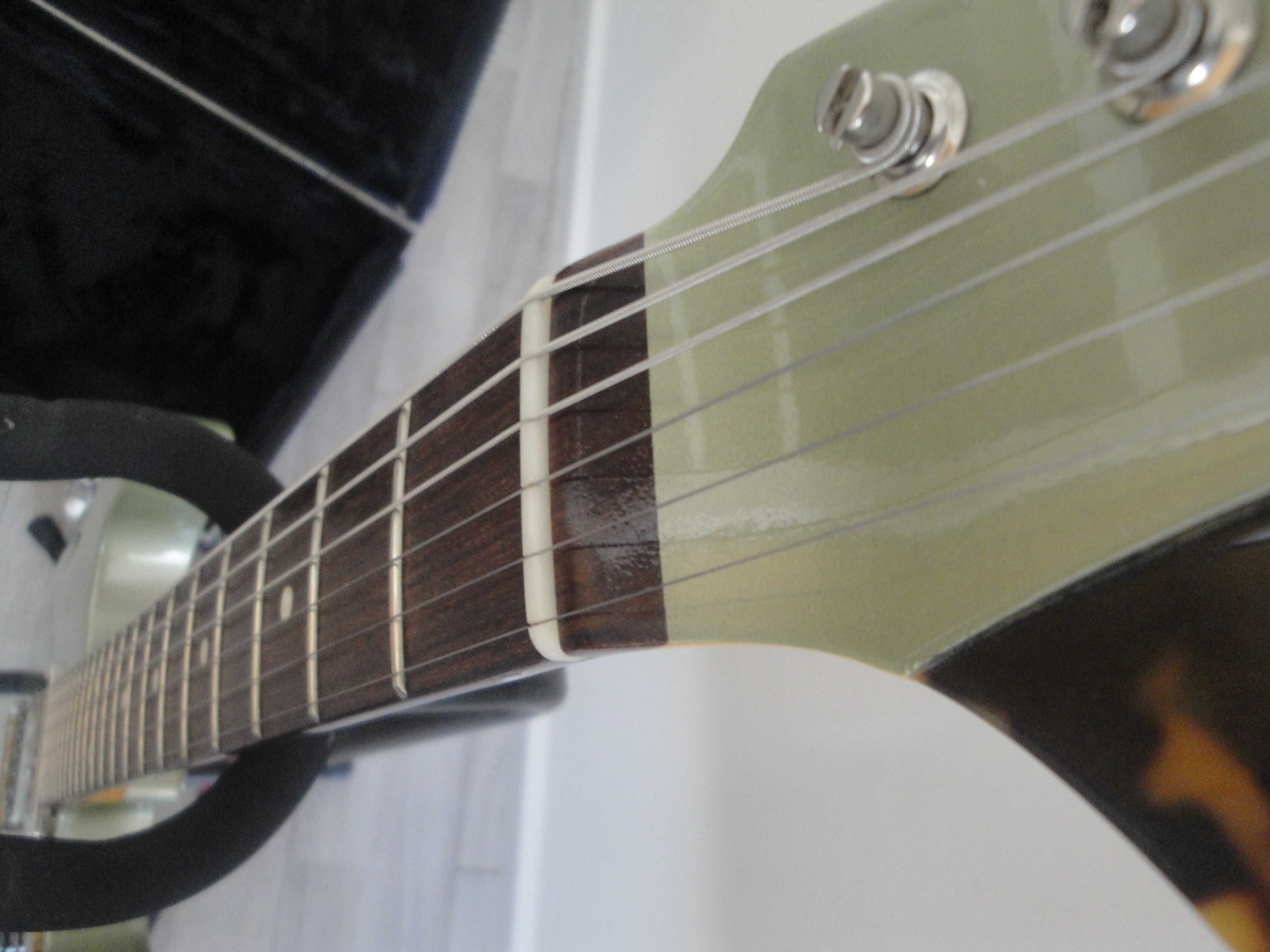 Guitarra Kithara Harland - Sage Green NOVA!