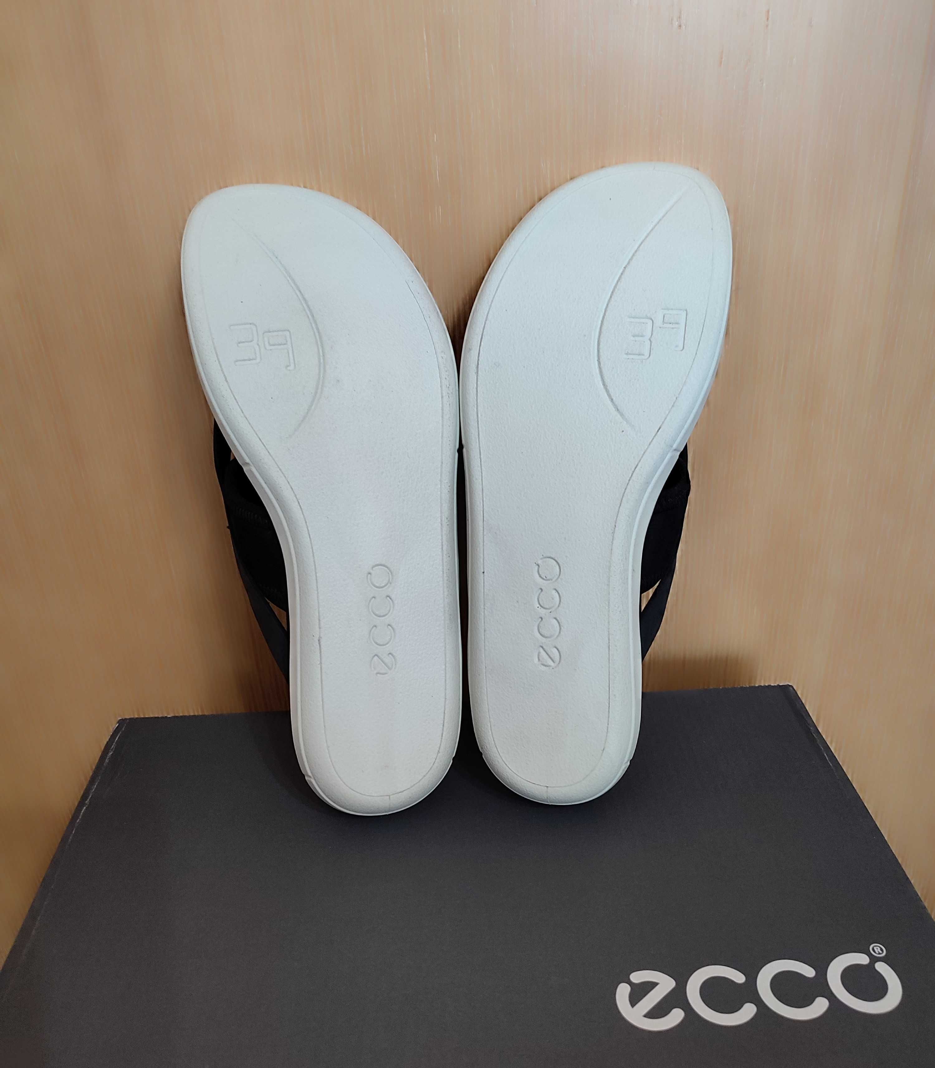 Босоніжки в'єтнамки сандалі ECCO SIMPIL SANDAL оригінал розмір 38