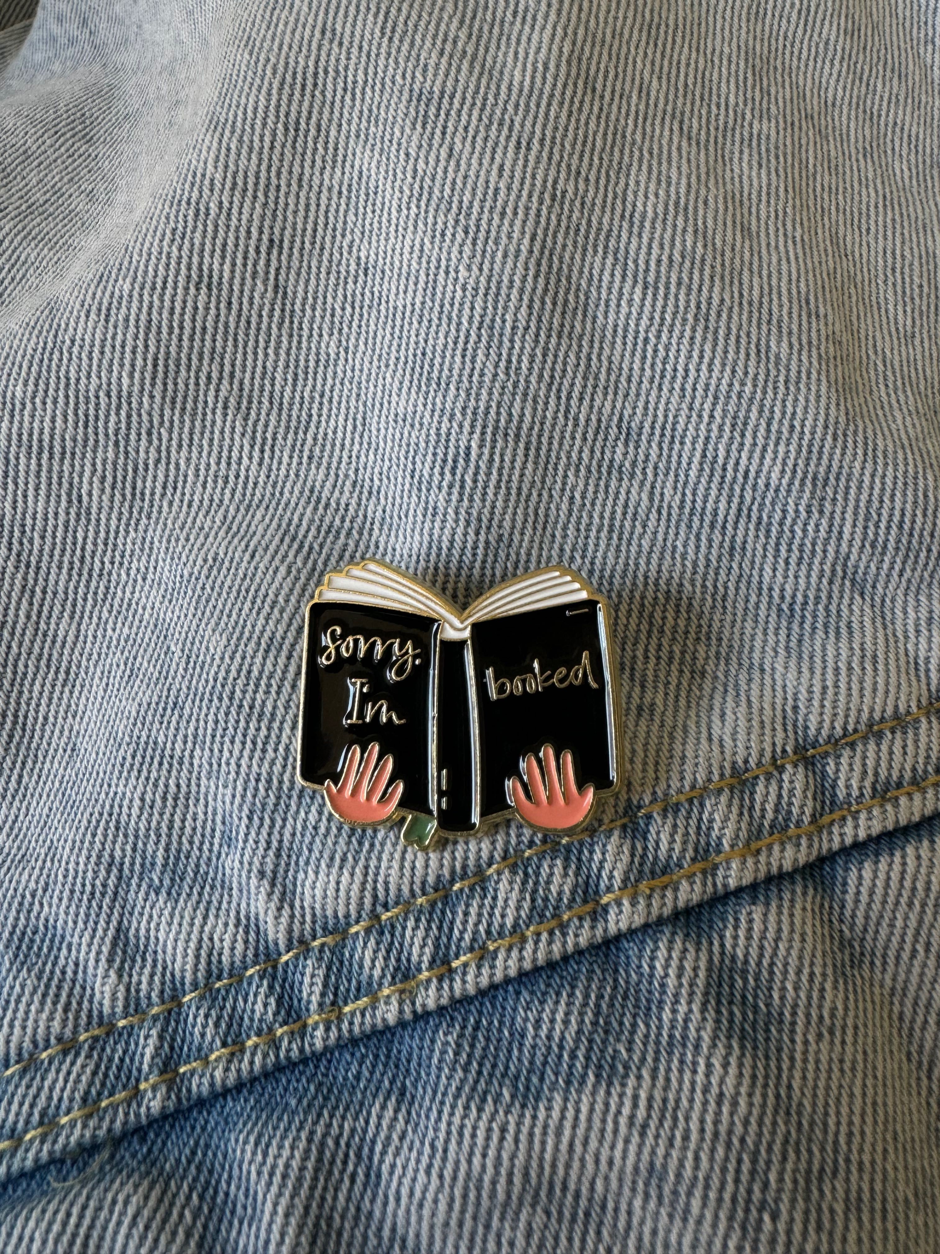 Піни для книголюбів / значки / брошки / pins / значки для читачів